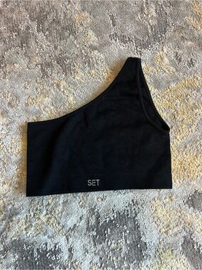 SET Active Black Ribbed One-Shoulder Crop Top